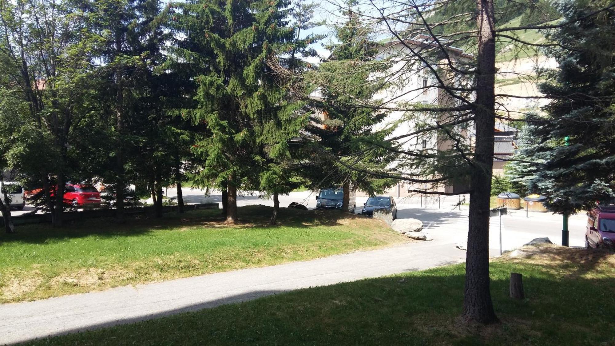 Le Tyrol Διαμέρισμα Λε Ντεζ Αλπ Εξωτερικό φωτογραφία